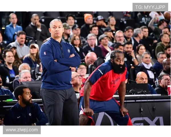 六连败重击快船根源何在哈登困局加剧泰伦卢战术受限全队陷迷茫境